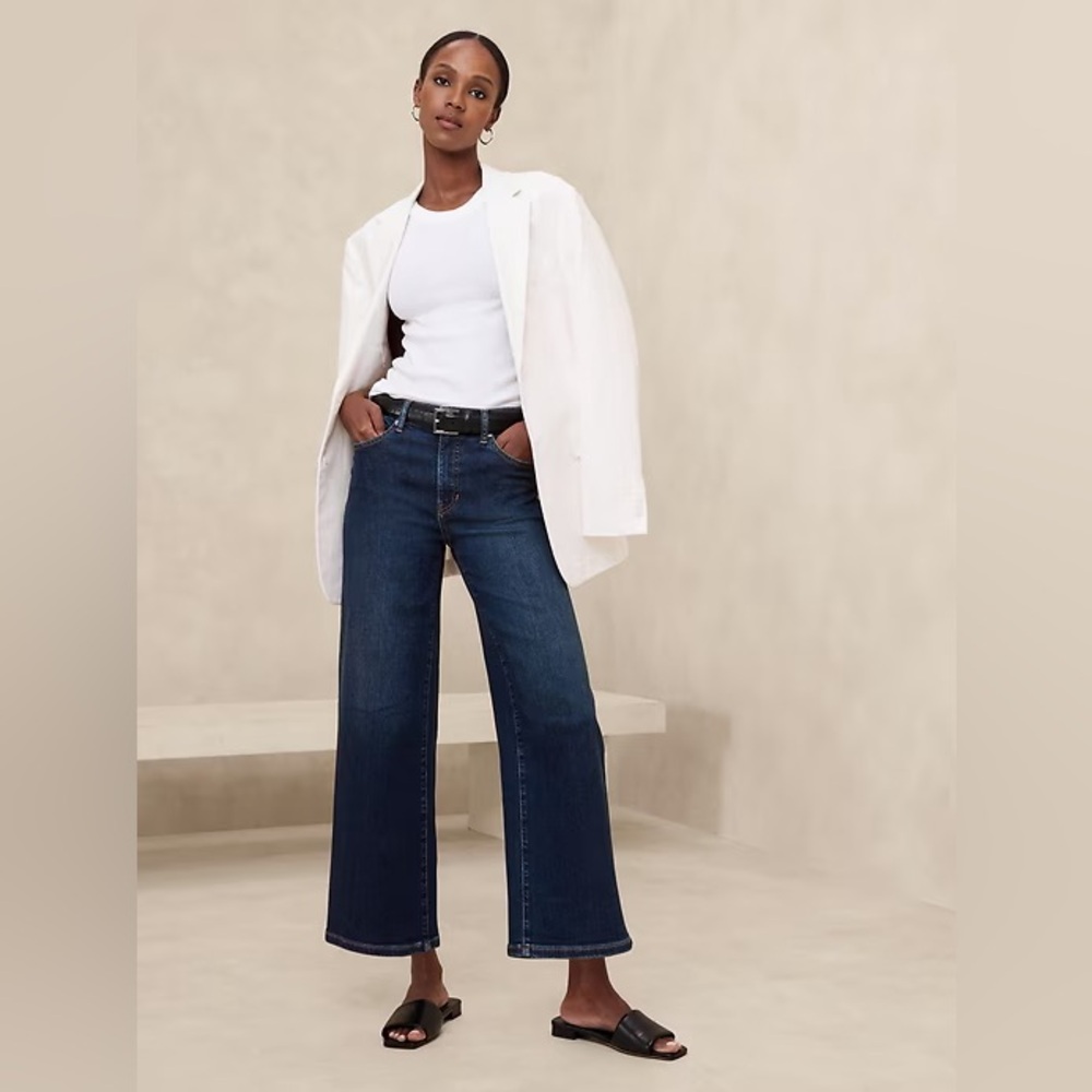 Banana Republic Cropped Wide-Leg Jeans